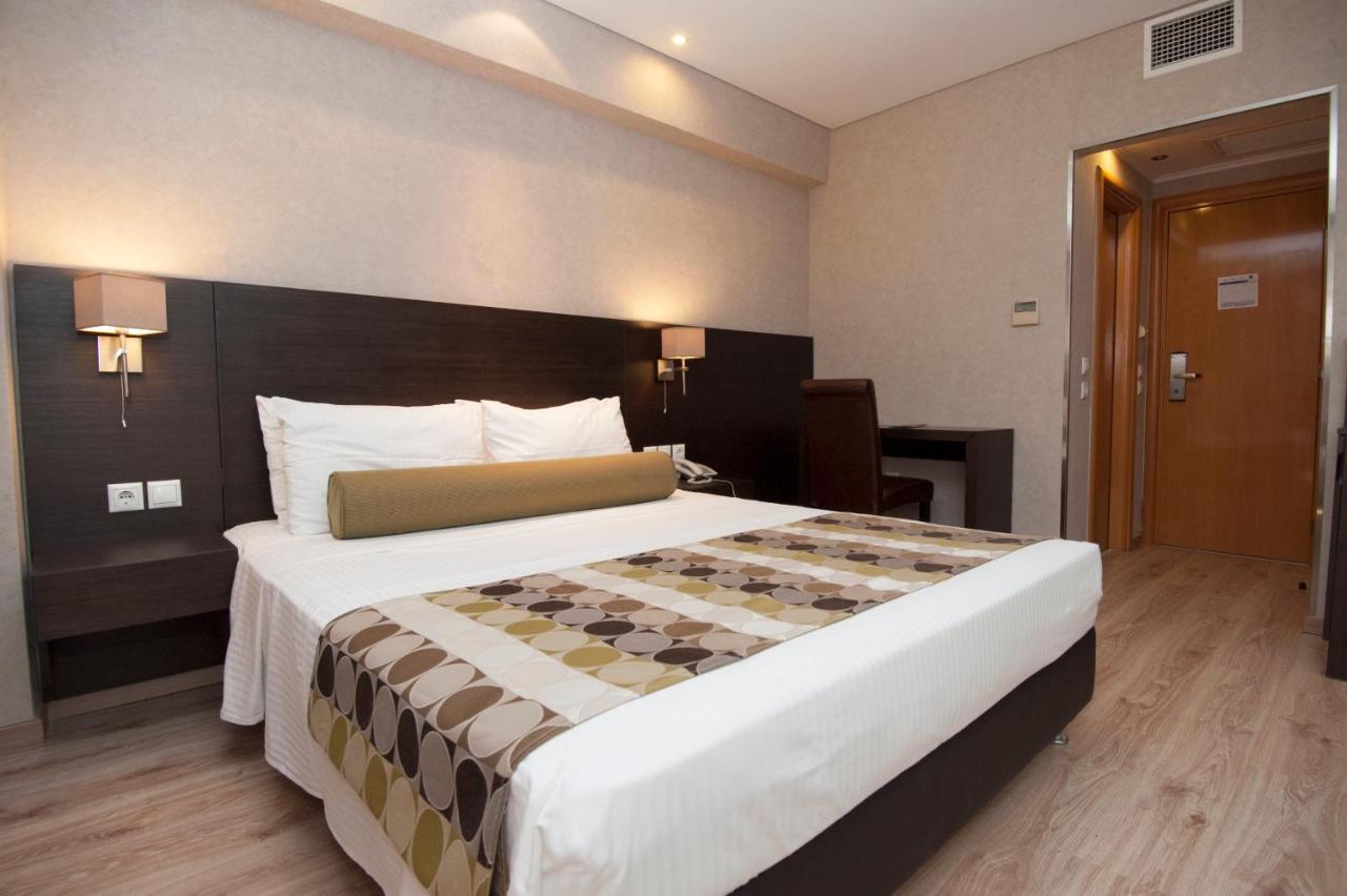 Nefeli Hotel Alimos Exterior photo